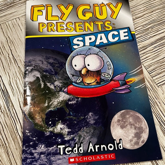 Fly Guy and Pizza and Taco Book Set - Picture 2 of 10